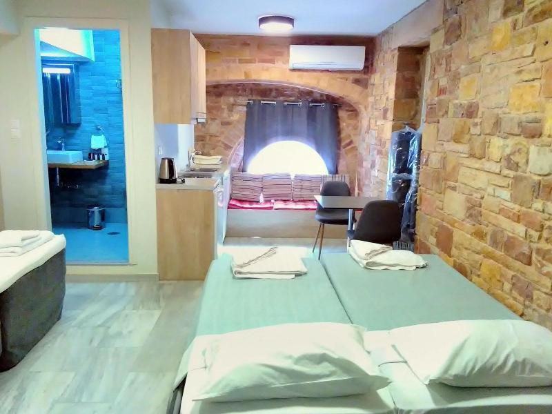 Chios City Inn Bagian luar foto