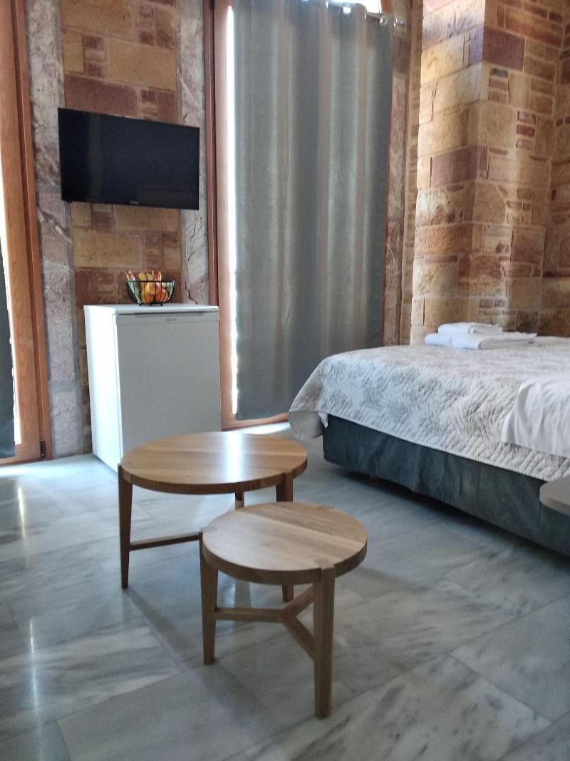 Chios City Inn Bagian luar foto